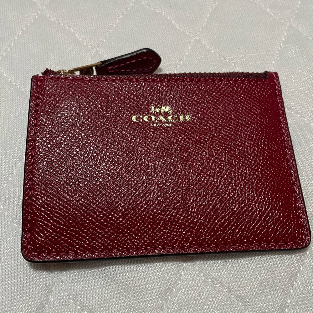 New ♥️Coach Card Holder